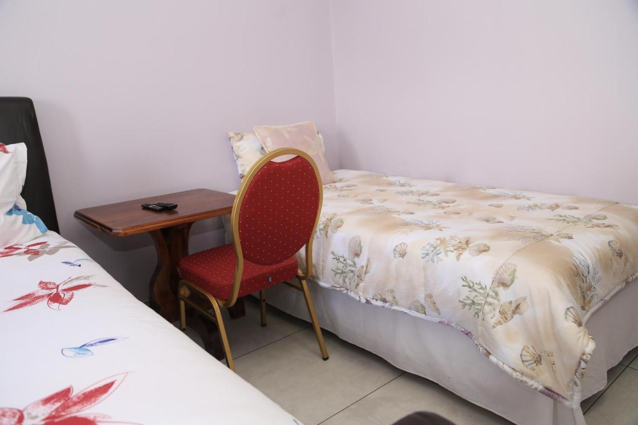 ويندهوك Coco Palm Bed & Breakfast المظهر الخارجي الصورة