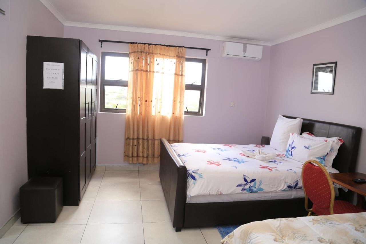 ويندهوك Coco Palm Bed & Breakfast المظهر الخارجي الصورة